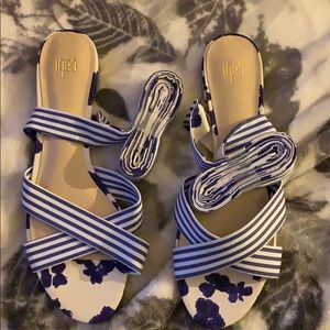 CABI Tied up sandals